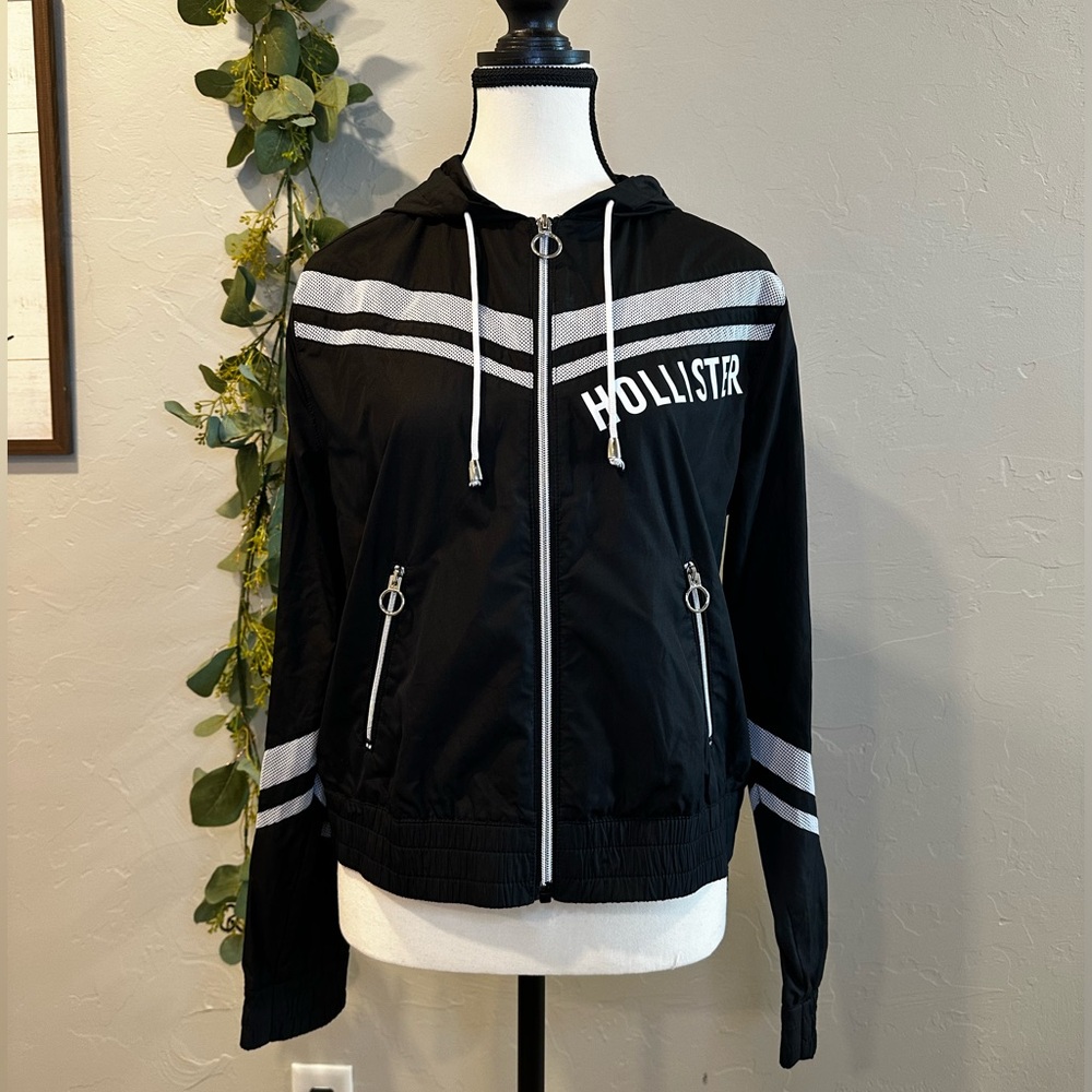Hollister Wind Breaker